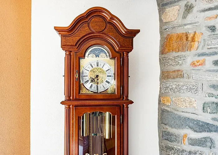 Casa Alma Brione sopra Minusio